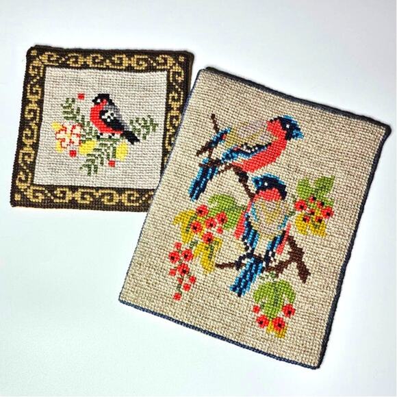 2 Vintage Swedish Tapestry Birds Bird 60s 70s Wool Embroidery Stitched - Picture 1 of 8